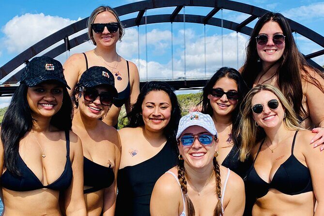 4 Hr Lake Austin Boat Charter with Swim and Sightseeing for 12 - Who Should Book This Experience?