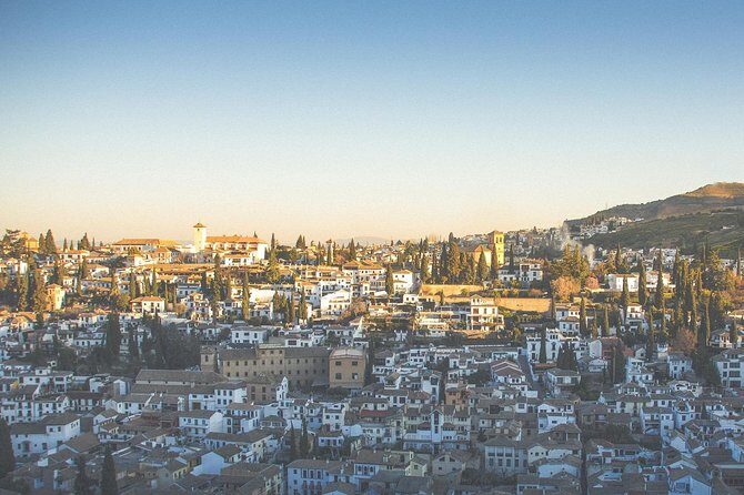 4 neighborhoods 4 cultures. Half day private tour in Granada - An In-Depth Look at the Tour Experience