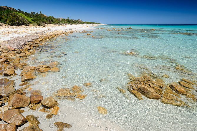 4 × 4 excursion to the beaches of Biderosa and Capo Comino - An In-Depth Look at the 4x4 Excursion to Biderosa and Capo Comino