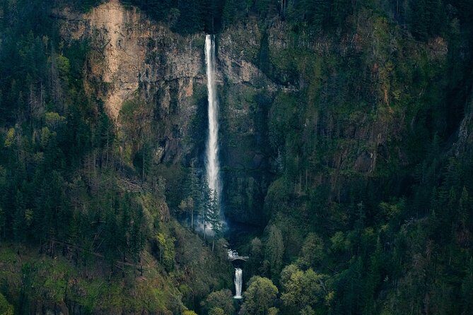 40 Minute Multnomah Falls & Waterfall Air Tour by Envi Adventures - An In-Depth Review of the 40-Minute Multnomah Falls & Waterfall Air Tour