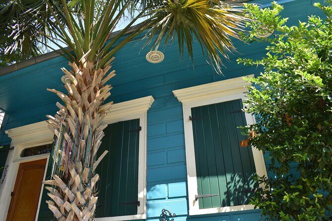 45 Minute Highlights of the Marigny Triangle - An In-Depth Look at the Tour Experience