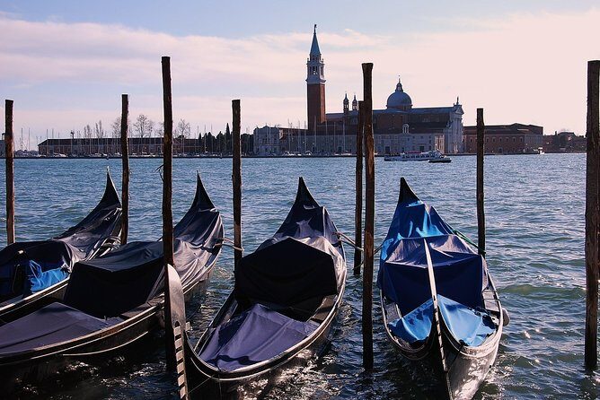 45-Minute or 1-hour Private Gondola Ride from Rialto - Key Points