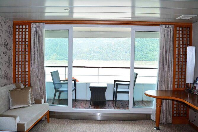 4D3N Yangtze River Cruise:Chongqing to Yichang by Yangzi Explorer - Practical Aspects and Tips