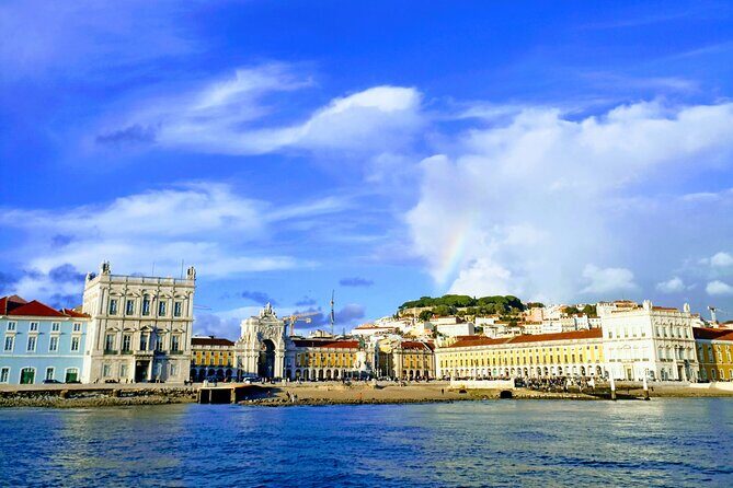 4h Exclusive Sail in Lisbon: Your Private Escape - Who Should Consider This Tour?