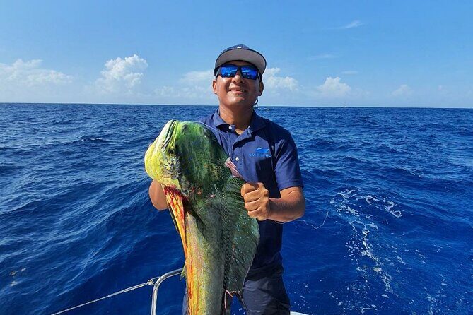 4H Luxury 44' Catamaran All-Inclusive in Tulum & Playa del Carmen - FAQ