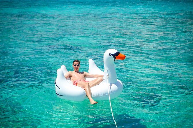 4H Private 38'Catamaran All-Inclusive in Tulum & Playa del Carmen - Frequently Asked Questions