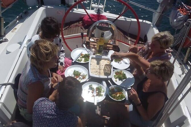4H Private Sailing Tour with Water Activity (Drinks and BBQ as option) - The Sum Up