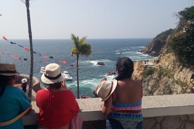 4Hr City Tour for Cruisers or Hotels Mural, Chapel & High Divers - The Itinerary in Detail