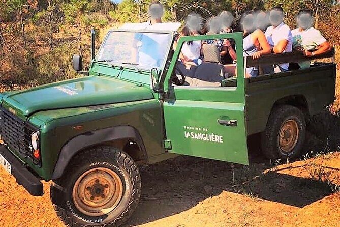 4x4 ride in a winery followed by a tasting - A detailed look at the 4x4 vineyard tour on the French Riviera