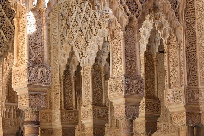 5-Day Andalusia and Toledo from Madrid via Caceres - Transportation and Group Dynamics