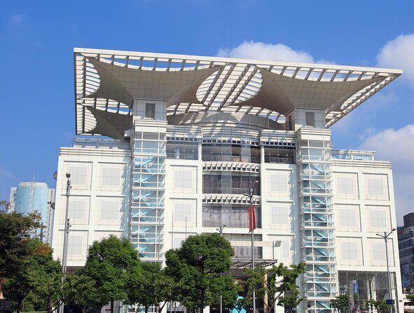 5-Day China Private Tour from Shanghai to Guilin with Flight - Exploring Shanghai: A Dynamic Start