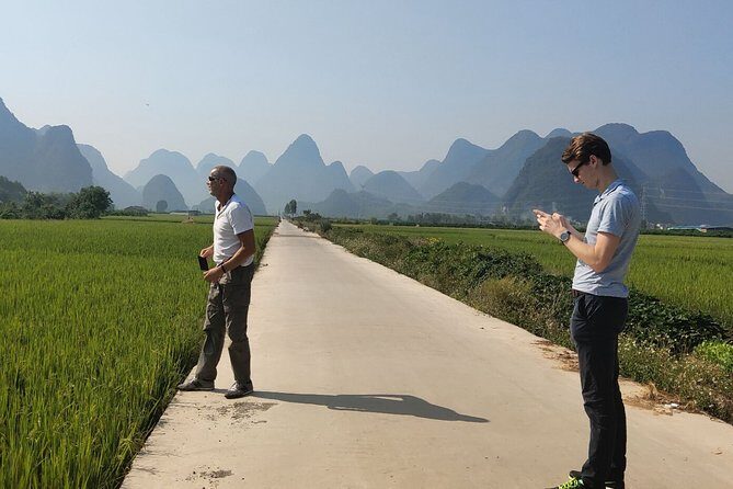 5-Day China Private Tour from Shanghai to Guilin with Flight - Day 4: River Cruise and Yangshuo’s Scenic Beauty