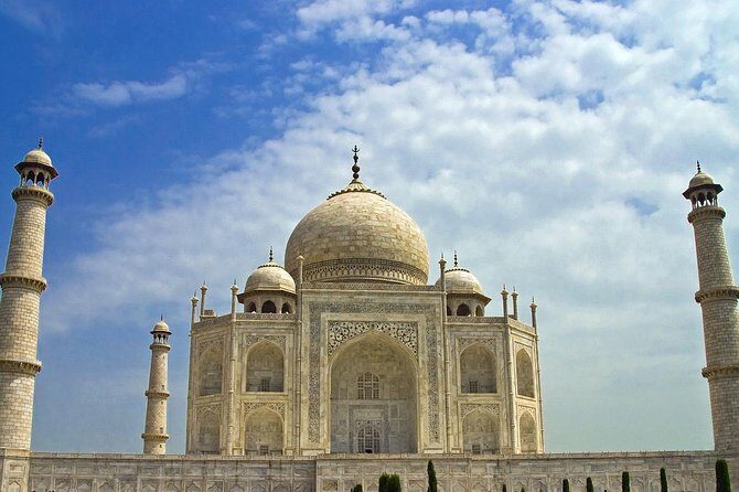 5-Days Golden Triangle Tour : Delhi Agra and Jaipur - Authenticity and Review Highlights
