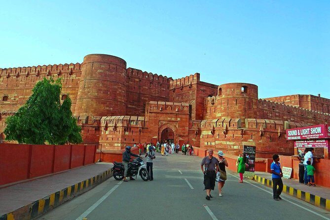 5-Days Luxury Golden Triangle Tour from Delhi Include,Hotel,Guide &On Board WiFi - What Makes This Tour Stand Out?