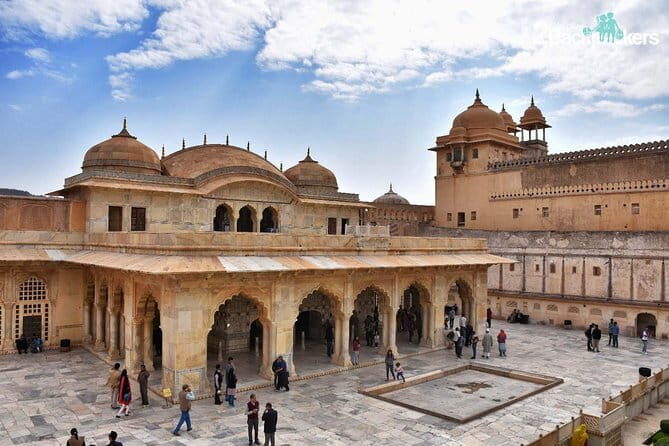 5 Days Private Luxury Golden Triangle Tour: Delhi, Agra, and Jaipur - Discovering the Highlights of the Golden Triangle