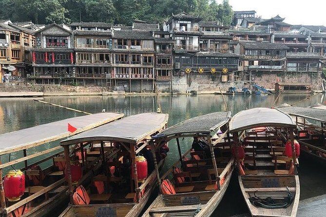 5 Days Zhangjiajie Mountains&Fenghuang Ancient Town Tour(5-star Hotel) - The Experience in Detail