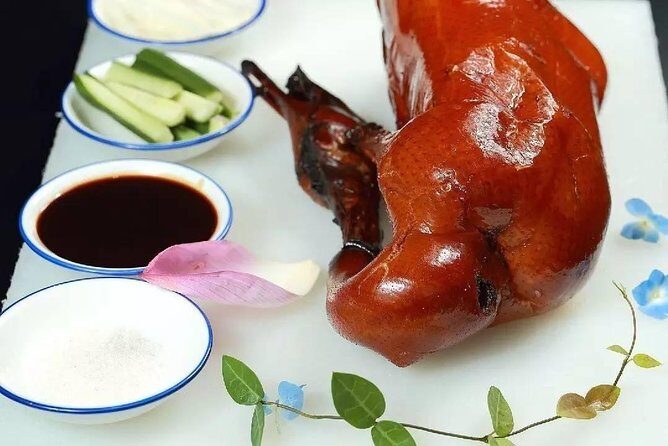 5-Hour Private Peking Opera Tour With Peking duck dinner - The value and who this tour suits best