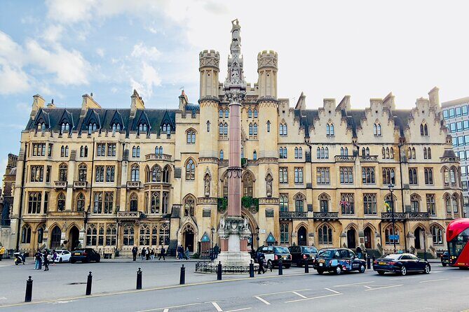 5 Hour Private Tour in London with Pickup - Who Should Consider This Tour?