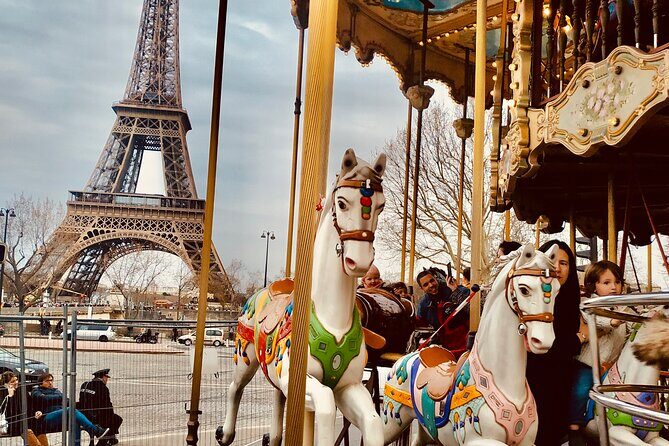 5 Hour Walking Tour in Paris with Licensed Guide - Who Will Love This Tour?