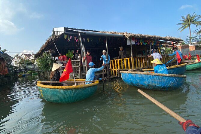 5 Hours in Cam Thanh Cooking Class, Basket Boat and Local Market - What Makes This Tour Stand Out?