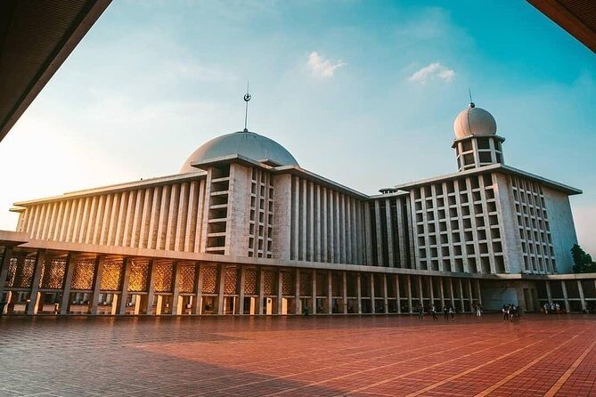 5 Hours Jakarta Private City Tour - (Most Highlights) - Frequently Asked Questions