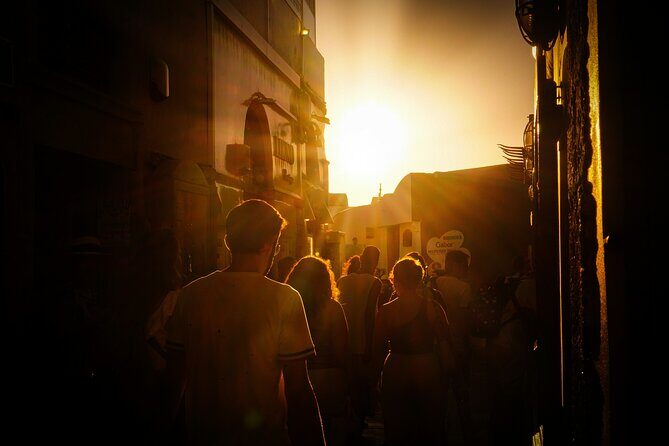 5 Hours Private Guided Tour of Santorini - FAQs