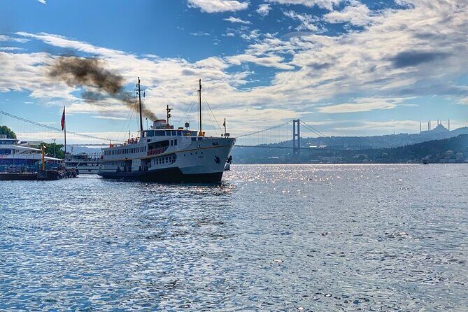 5-Hours Private Luxury Yacht for Bosphorus Cruise in Istanbul - Authentic Insights from Reviews