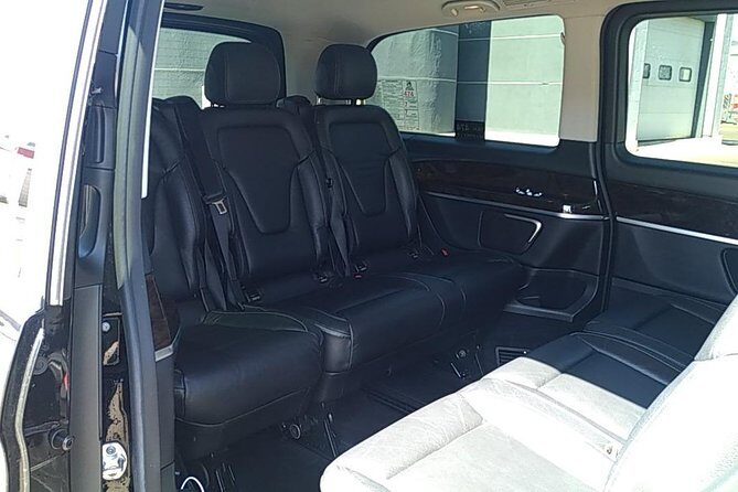 5-HOURS PRIVATE Sightseeing Tour of the Provence from La seyne, Toulon cruisesl - An In-Depth Look at the Tour