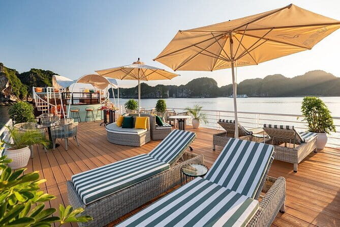 5 star cruise Halong Bay with Local Food, Jacuzzi & Sunset Party - The Sum Up