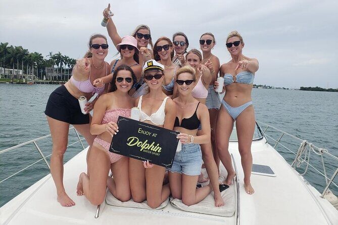 52' Yacht Rental in Miami Beach with Experienced Captain - FAQ