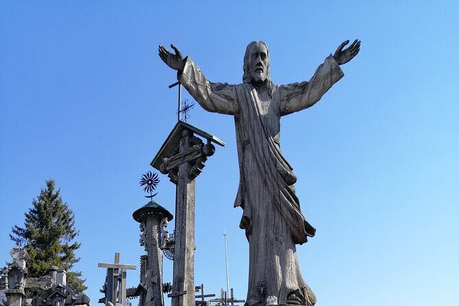5,5 Hour Shared Tour to Hill of Crosses from Riga - Exploring the Hill of Crosses