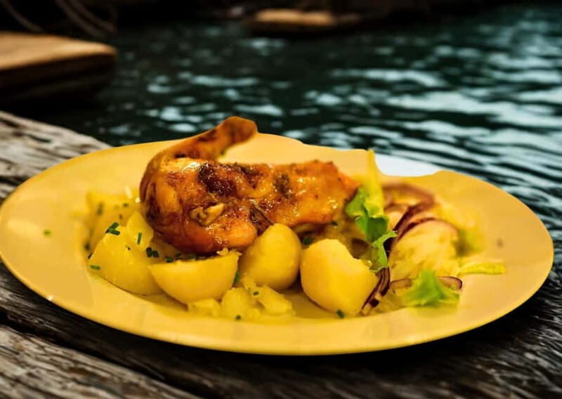 5h All-in SUMMER Tour River Cruise, Castle, Lunch & Treats - Exploring the 5-Hour All-in Summer Tour in Český Krumlov: A Balanced Look