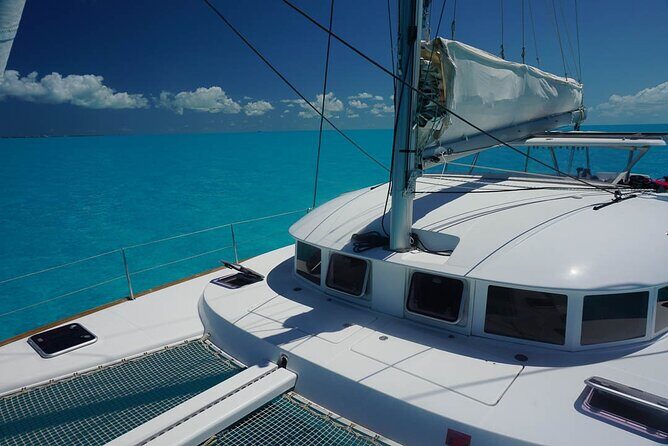 5H Private 40'Catamaran All-Inclusive in Tulum & Playa del Carmen - Authentic Experiences & Authenticity