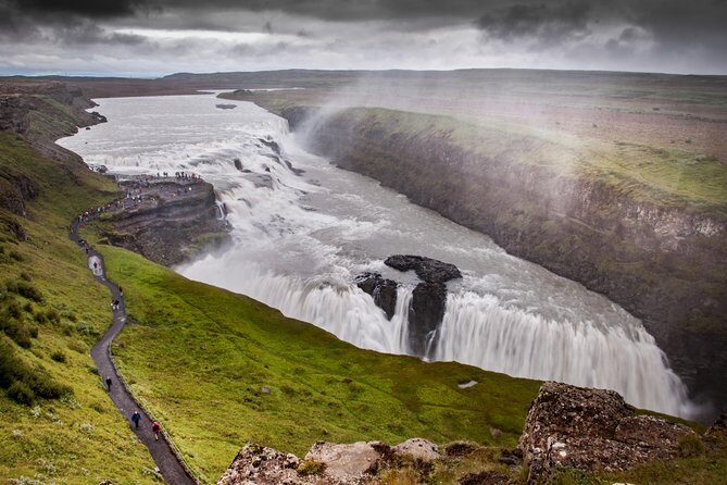 6-Day Tour Around Iceland from Reykjavik with Accommodation - Who Is This Tour Best For?