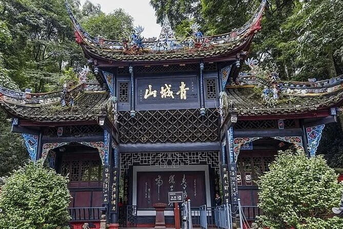 6-Day Tour Dujiangyan, Qingcheng Mountain, Chengdu Panda Base - In-Depth Review of the 6-Day Chengdu Tour