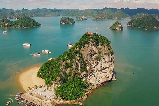 6 Hour Excursion to Ha Long Bay on a Deluxe Cruise - An In-Depth Look at the 6-Hour Ha Long Bay Deluxe Cruise