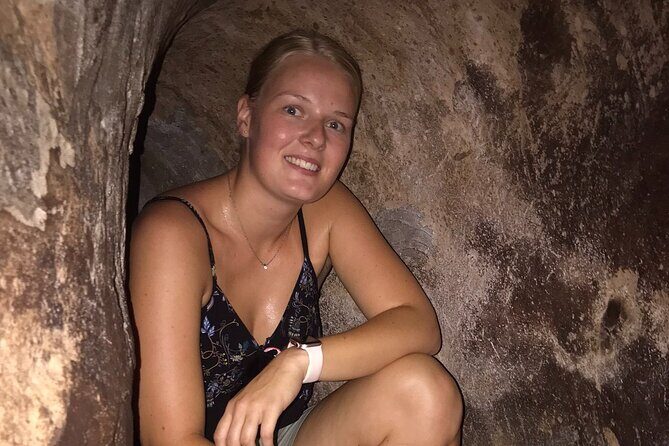 6 Hours Historical Tour in Cu Chi Tunnel with Free Snack - Exploring the Cu Chi Tunnels