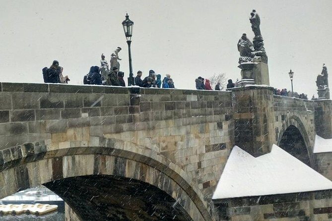 6 hours Prague Christmas Market Private tour by car - A Closer Look at the 6-Hour Prague Christmas Market Private Tour