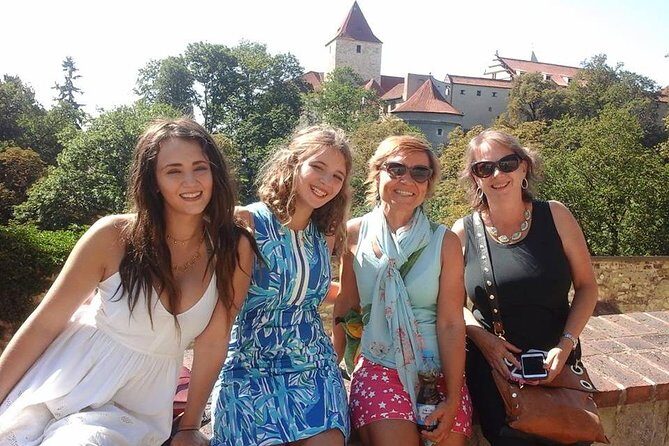 6 hours Prague Gardens and Parks Private Tour by car - FAQ