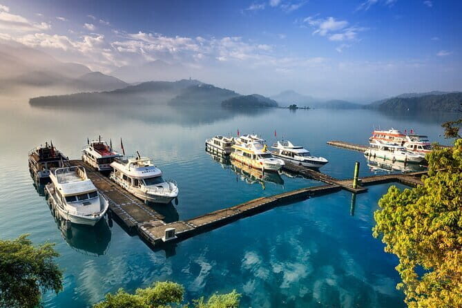 6 Hours Private Charter from Taipei in Shifen and Jiufen - Why This Tour Works