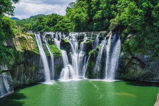6 Hours Private Charter from Taipei in Shifen and Jiufen - Who Is This Tour Best For?