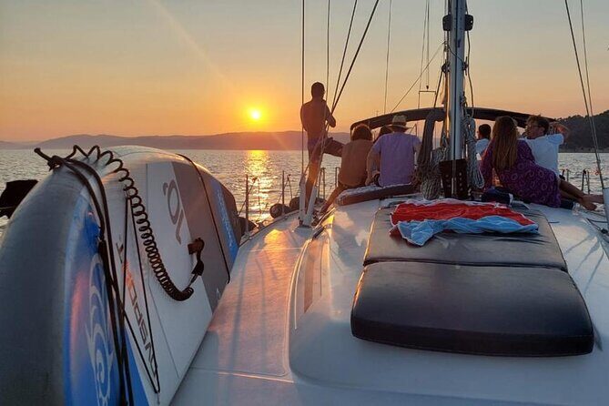 6 Hours Tour to Delos and Rhenia Islands with Sailing Yacht - A Relaxed Day on the Water with a Rich Mix of History and Leisure