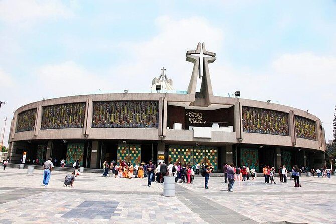 6-Night Best of Central Mexico Tour: Teotihuacan Pyramids, Taxco, Cuernavaca and Puebla from Mexico City - FAQs