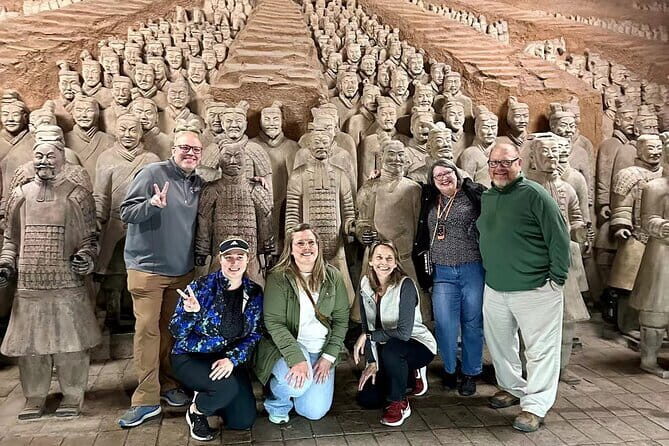6-Person Terracotta Warriors Mini Bus Tour - Discovering the Terracotta Warriors with a Small-Group Tour in Xian