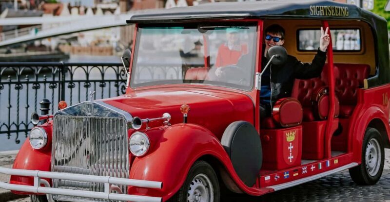 60 min of sightseeing in retro cars, Gdansk - Key Points