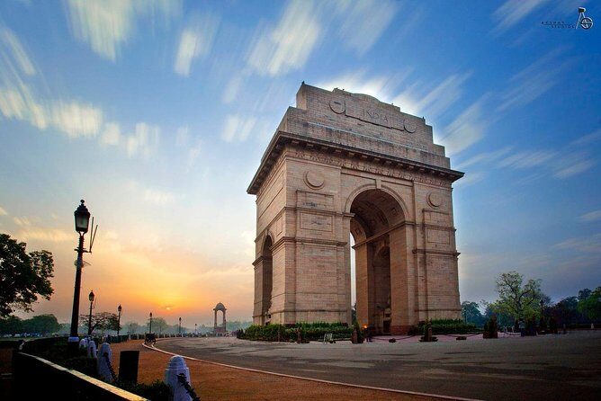 6Day Private Tour of Delhi, Agra, Jaipur, and Varanasi from Delhi - Why This Tour Offers Excellent Value