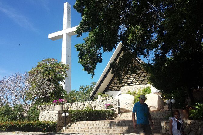 6Hr Cruise or Hotels City Tour, Divers, Baby Turtles Peace Chapel - FAQ