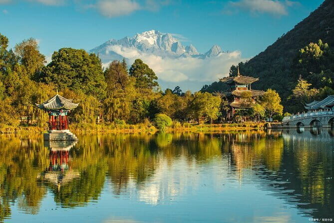 7-Day Private Discovery Tour from Kunming to Dali and Lijiang - Day 4: Discovering Bai Culture in Xizhou and a Flower Cake Class