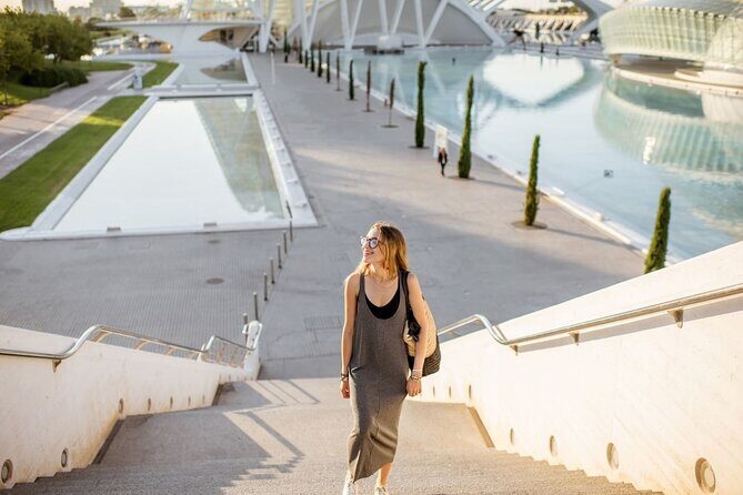 7-Day Spain Tour: Cordoba, Seville, Granada, Valencia, Barcelona and Zaragoza from Madrid - Analyzing the Experience: What to Expect from the 7-Day Spain Tour