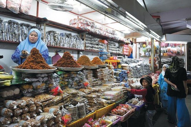 7-Days Best of Malaysia - Day 5: Islamic Civilization Park & Wan Man Island